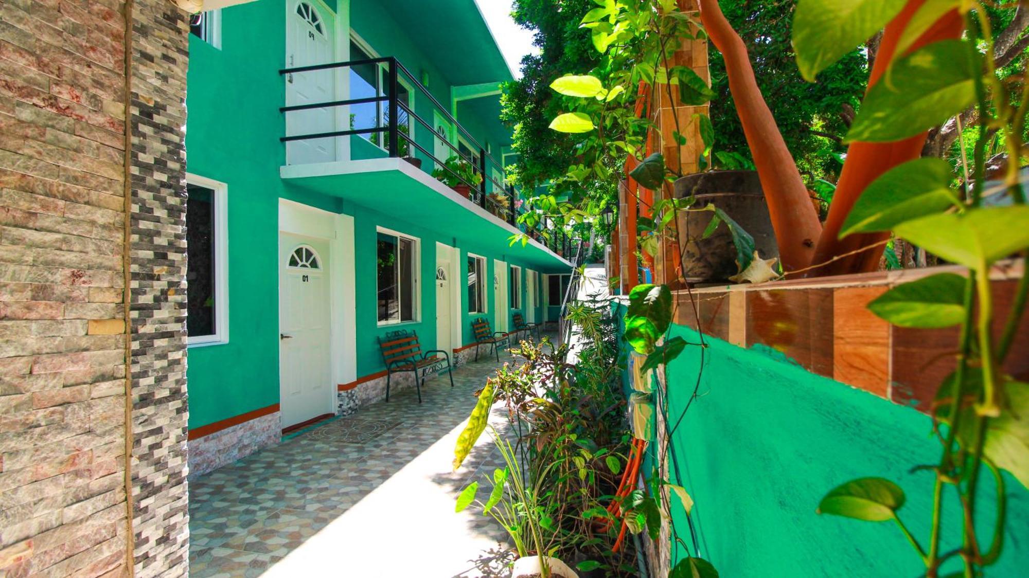 Hotel Vias Maya